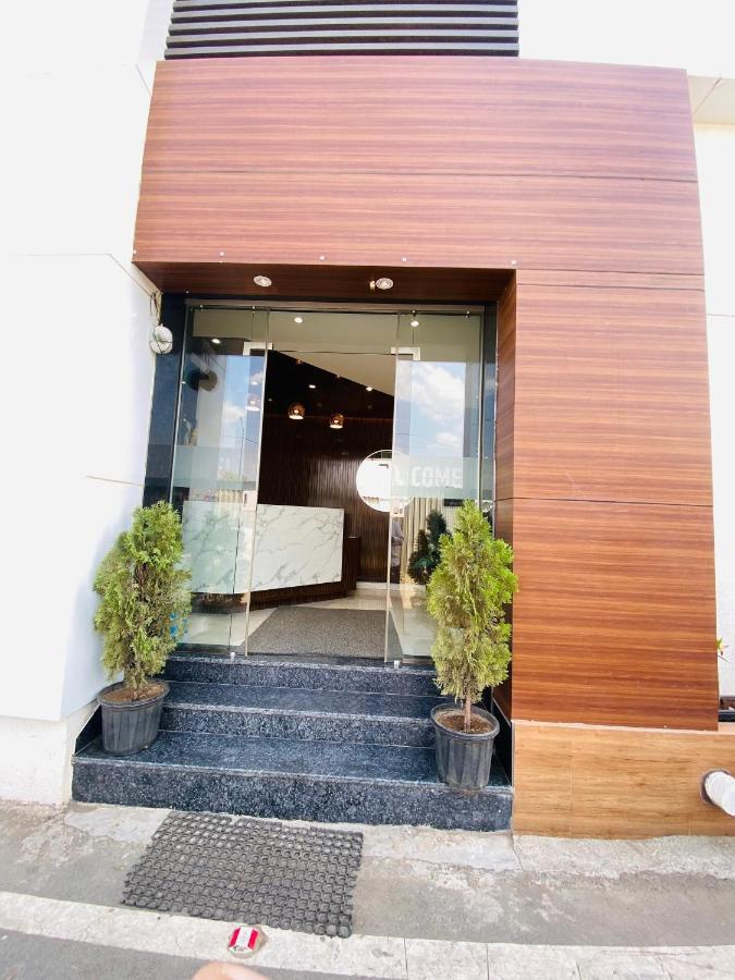 שירדי Hotel Sai Ssl מראה חיצוני תמונה
